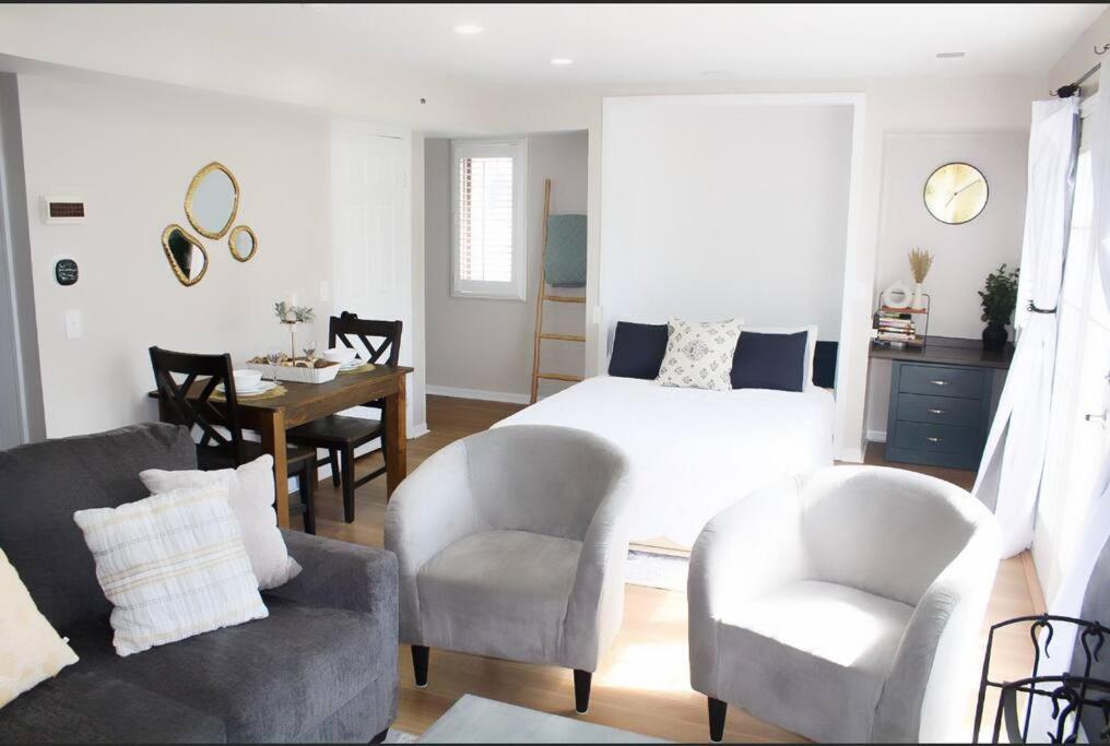 Cozy French Style Villa- 3 Bed-Casino-Pools-Jacuzzi Norwich Eksteriør bilde